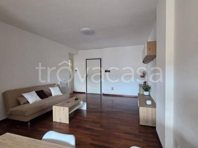 Affittasi quadrilocale a Perugia, Madonna Alta Prepo