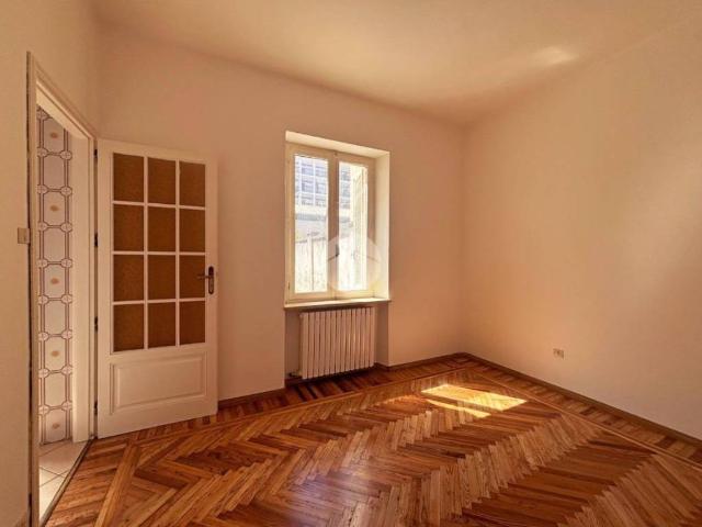 Affittasi quadrilocale a Pinerolo via Des Geneys, 9