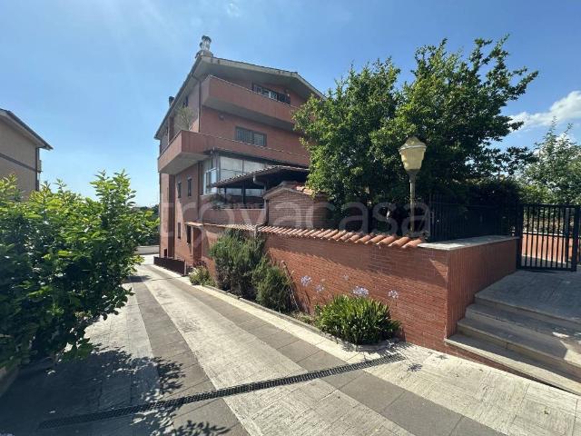 Affittasi quadrilocale a Roma via della Storta, 247/a, Casalotti