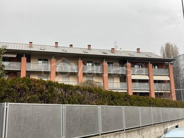 Affittasi quadrilocale a Torino strada di Settimo, 131, Barca