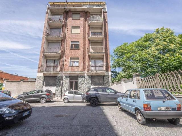 Affittasi quadrilocale a Torino via Monginevro, 242, Pozzo Strada