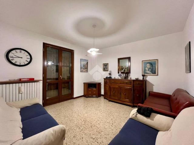 Affittasi quadrilocale a Villa d'Ogna