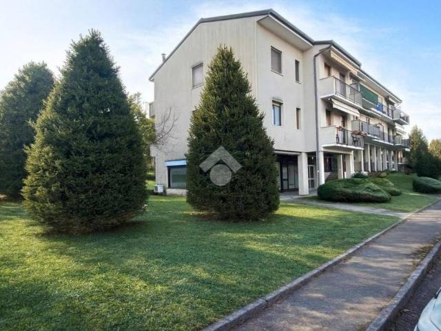 Affittasi quadrilocale ad Alzate Brianza via Aldo Moro, 13, Fabbrica Durini