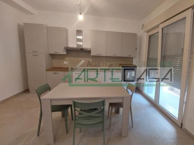 Affittasi trilocale a Cascina