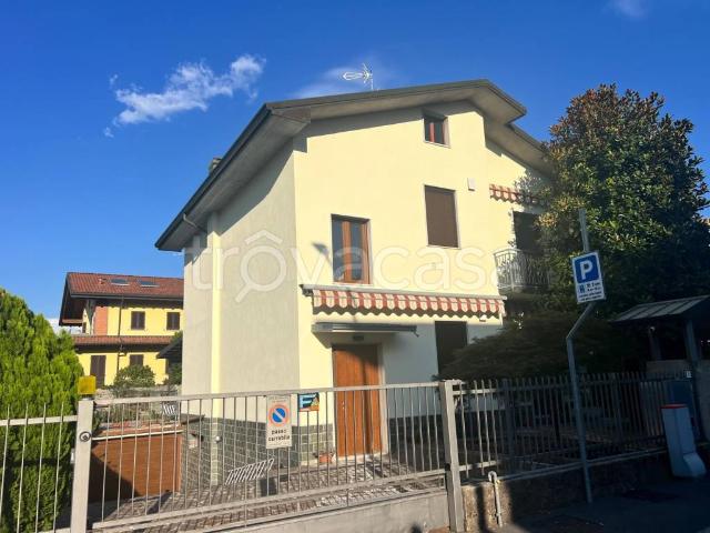 Affittasi trilocale a Cernusco sul Naviglio via Giorgione, 5
