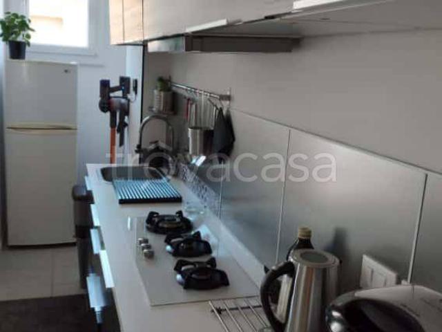 Affittasi trilocale a Bologna via Carlo Jussi, Bolognina