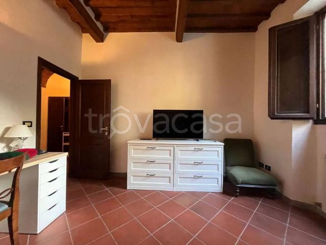 Affittasi trilocale a Firenze, Porta Romana