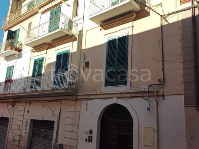 Affittasi trilocale a Matera via Michele Torraca