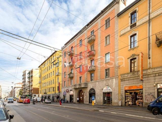 Affittasi trilocale a Milano, Navigli Darsena