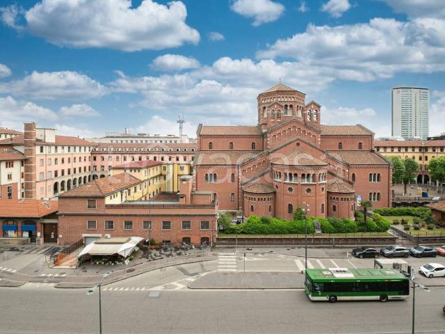 Affittasi trilocale a Milano via Melchiorre Gioia, 67, Isola