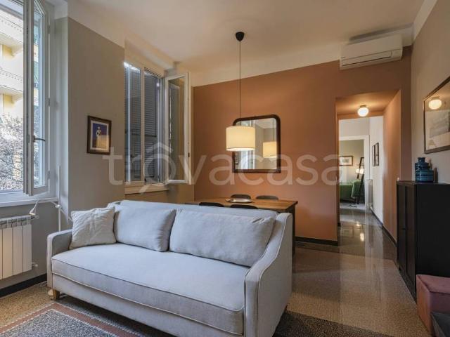 Affittasi trilocale a Santa Margherita Ligure piazza San Bernardo, 4