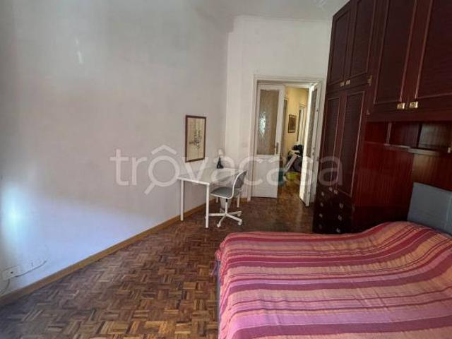 Affittasi trilocale a Roma via Capodistria, 15, Trieste Coppedè