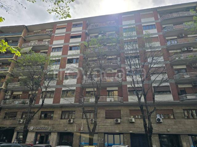 Affittasi trilocale a Roma via Giovanni Botero, Colli Albani