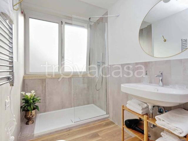 Affittasi trilocale a Roma via Flavia, Sallustiano