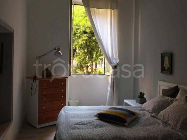 Affittasi trilocale a Roma via Napoleone III, Esquilino