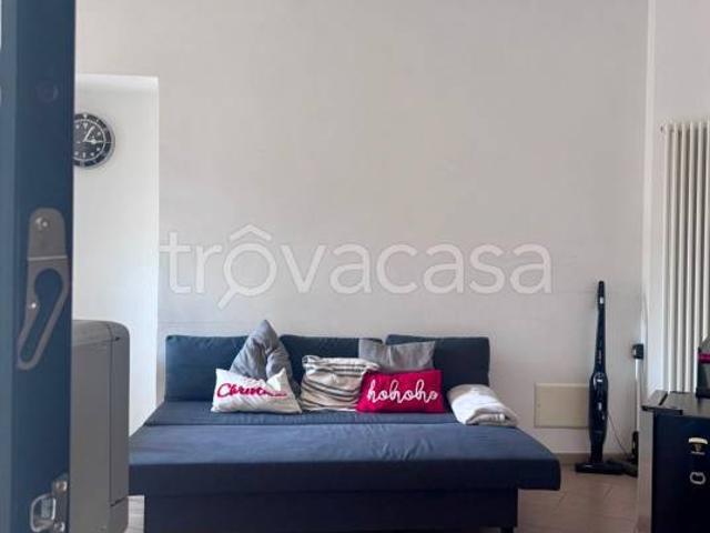 Affittasi trilocale a Torino corso Lione, 76, San Paolo
