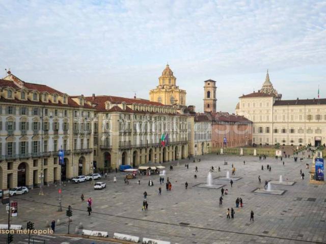 Affittasi trilocale a Torino piazza Castello, Via Roma