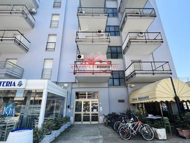Affittasi trilocale a Tarquinia viale dei Navigatori, 67, Lido Di Tarquinia