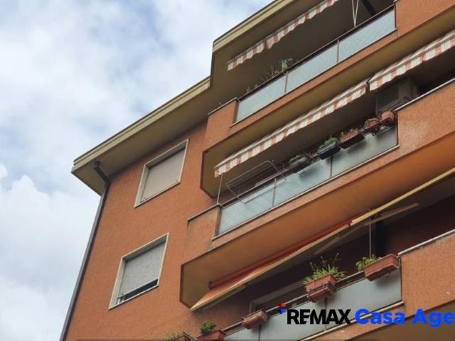 Affittasi trilocale a Varese viale Valganna, 29, Biumo Inferiore Superiore