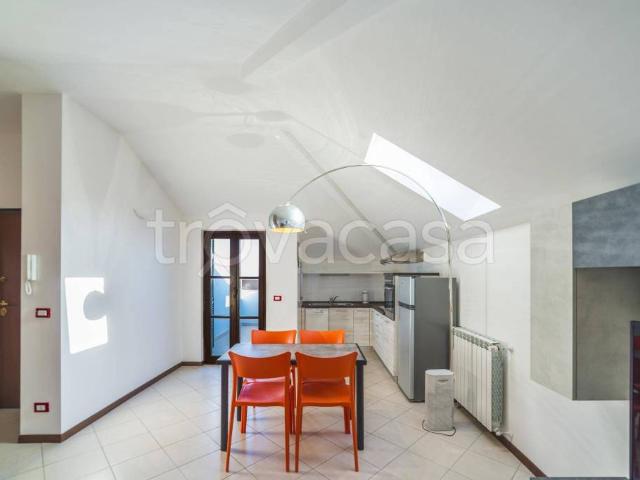 Affittasi trilocale ad Albissola Marina via Belvedere, 38
