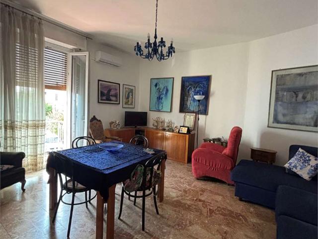 Affittasi trilocale arredato in centro a Medesano – €650/mese