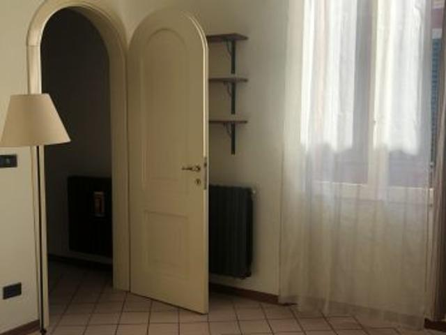 AFFITTASI TRILOCALE CENTRO