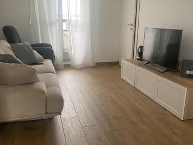 Affittasi Trilocale zona Famagosta / barona 85 mq