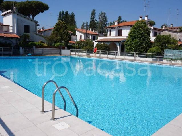 Affittasi villa a schiera a Comacchio, Lido Delle Nazioni