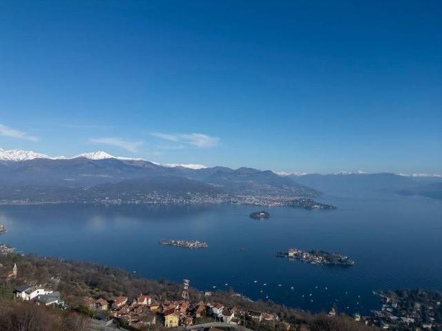 Affittasi villa bifamiliare a Stresa, Levo