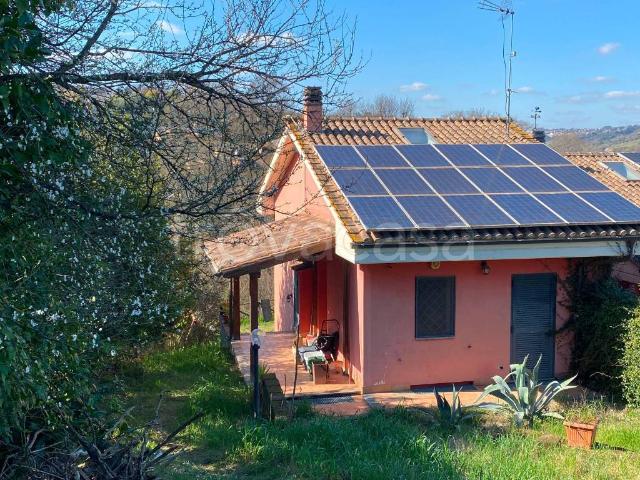 Affittasi villa singola a Capena