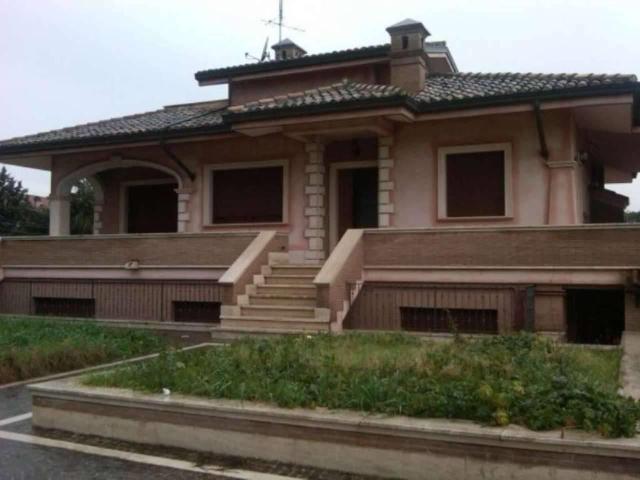 Affittasi Villa, villa Vallerano nuova rifiniture lusso Annunci Roma, Zona Vallerano Rif.415329