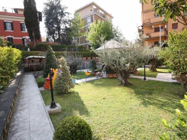 Affittasi Villa, VILLINO D'EPOCA città giardino Annunci Roma, Zona Città Giardino Rif.641508