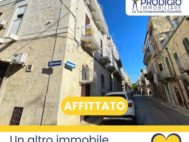 Affittato appartamento 2° piano con veranda in locazione a Ruvo di Puglia