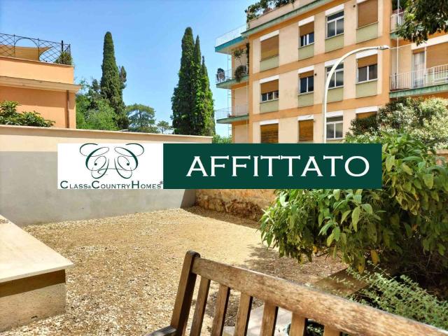 Affitto Monteverde Vecchio: Appartamento Ristrutturato con Giardino
