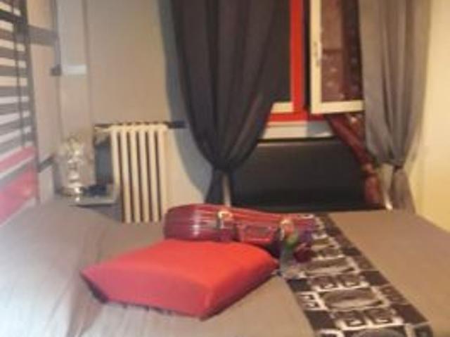 Affitto alloggio SOLO MESE DI AGOSTO N1 camera N1 salone bagno e cucina
