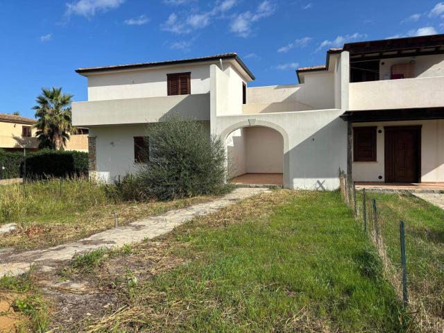 Affitto Appartamento, CAMPOFELICE DI ROCCELLA