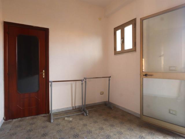Affitto Appartamento, CURTI