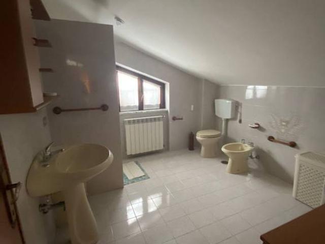Affitto Appartamento, FARA IN SABINA