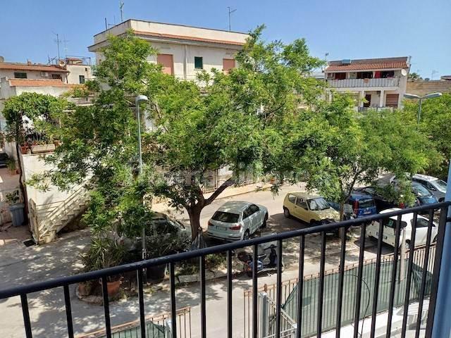 Affitto Appartamento, in zona MONDELLO, PALERMO