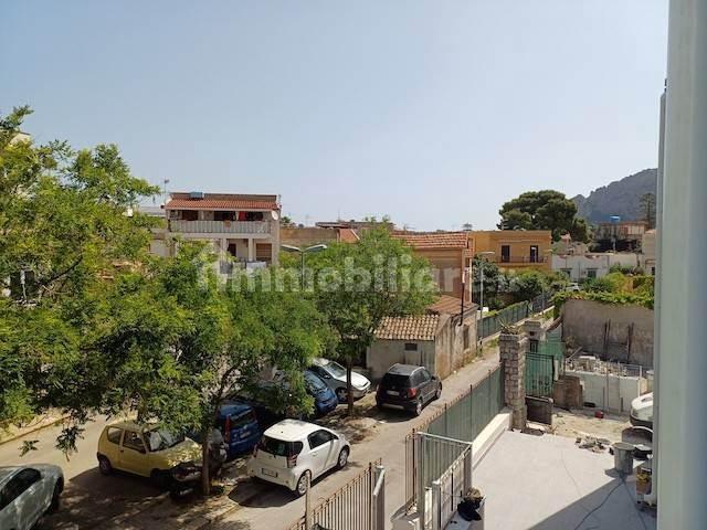 Affitto Appartamento, in zona MONDELLO, PALERMO