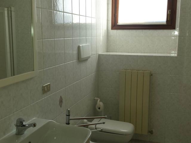 Affitto Appartamento, in zona MONTELLO, VARESE