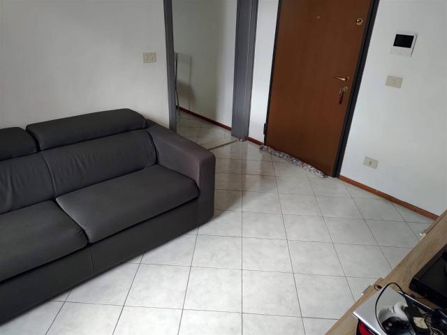 Affitto Appartamento, in zona MONTENERO BASSO, LIVORNO