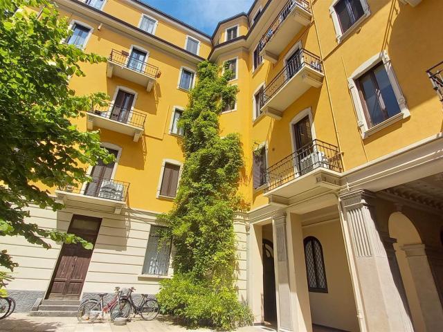 Affitto Appartamento, in zona MONTENERO, MILANO