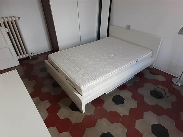 Affitto Appartamento, in zona MONTENERO, MILANO
