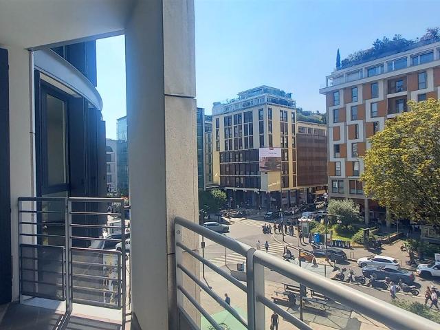 Affitto Appartamento, in zona MOSCOVA, MILANO