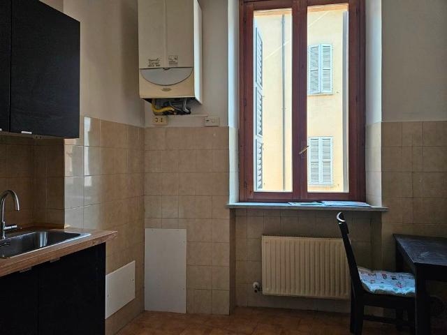 Affitto Appartamento, in zona OLTRETORRENTE, PARMA