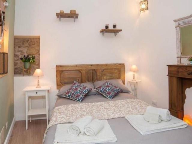Affitto Appartamento, in zona ORTIGIA, SIRACUSA