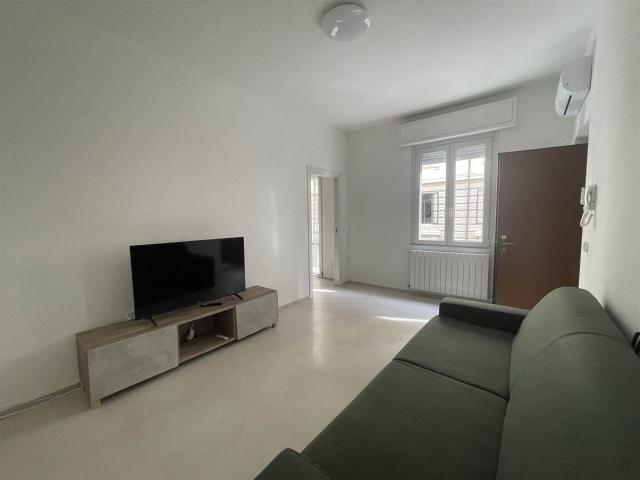 Affitto Appartamento, in zona B.RA GENOVA, PIACENZA