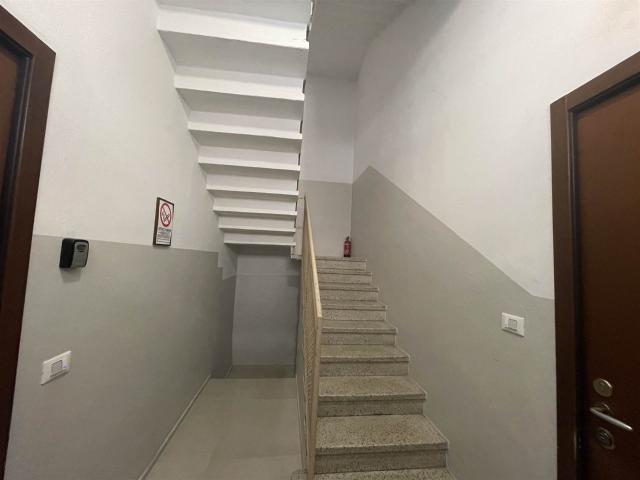 Affitto Appartamento, in zona B.RA GENOVA, PIACENZA