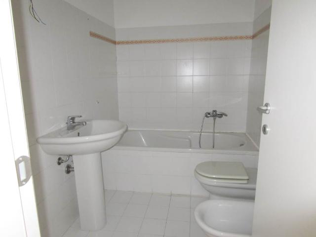 Affitto Appartamento, in zona B.RA GENOVA, PIACENZA